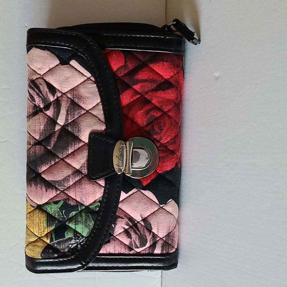 Vera Bradley Havana Rose Wallet – Quilted Trifold with Push‑Lock